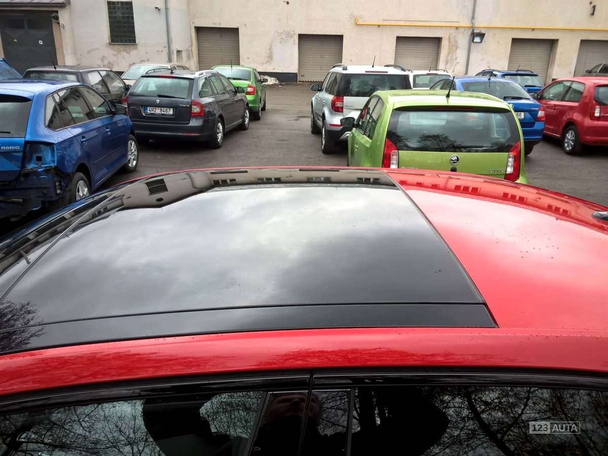 Škoda Superb, 2017 - pohled č. 16