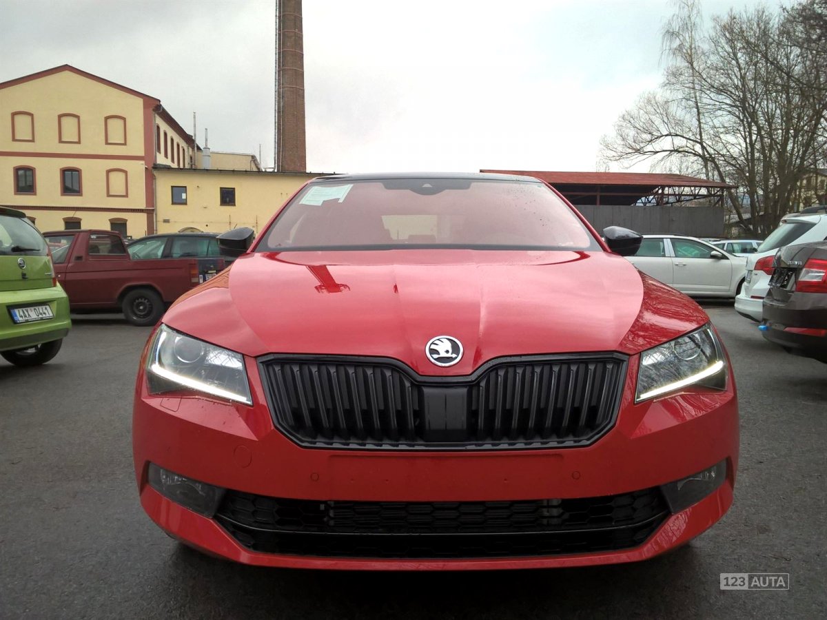 Škoda Superb, 2017 - pohled č. 8