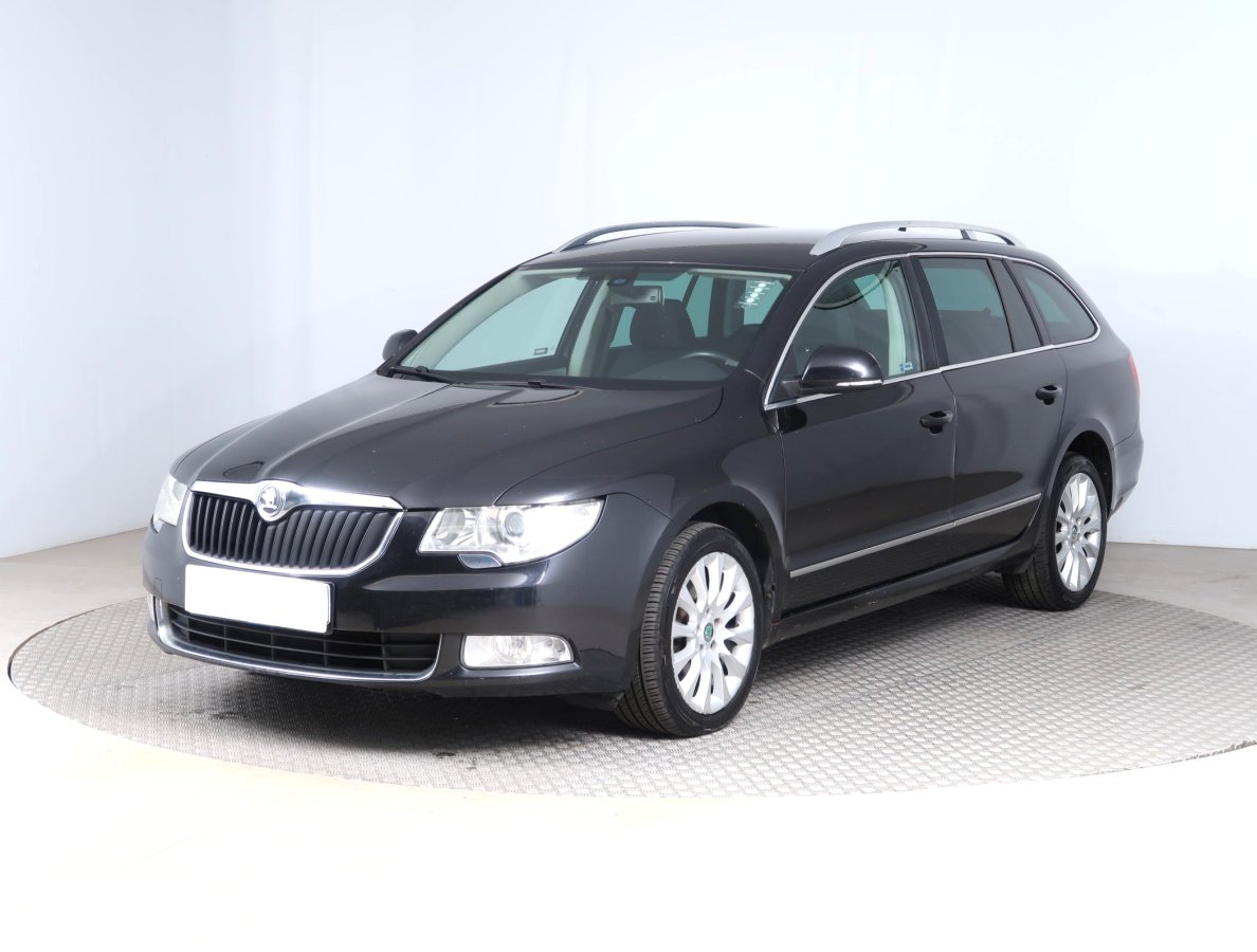 Škoda Superb, 2013 - pohled č. 3