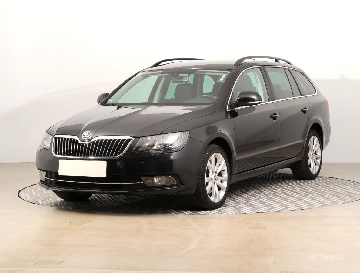 Škoda Superb, 2015 - pohled č. 3