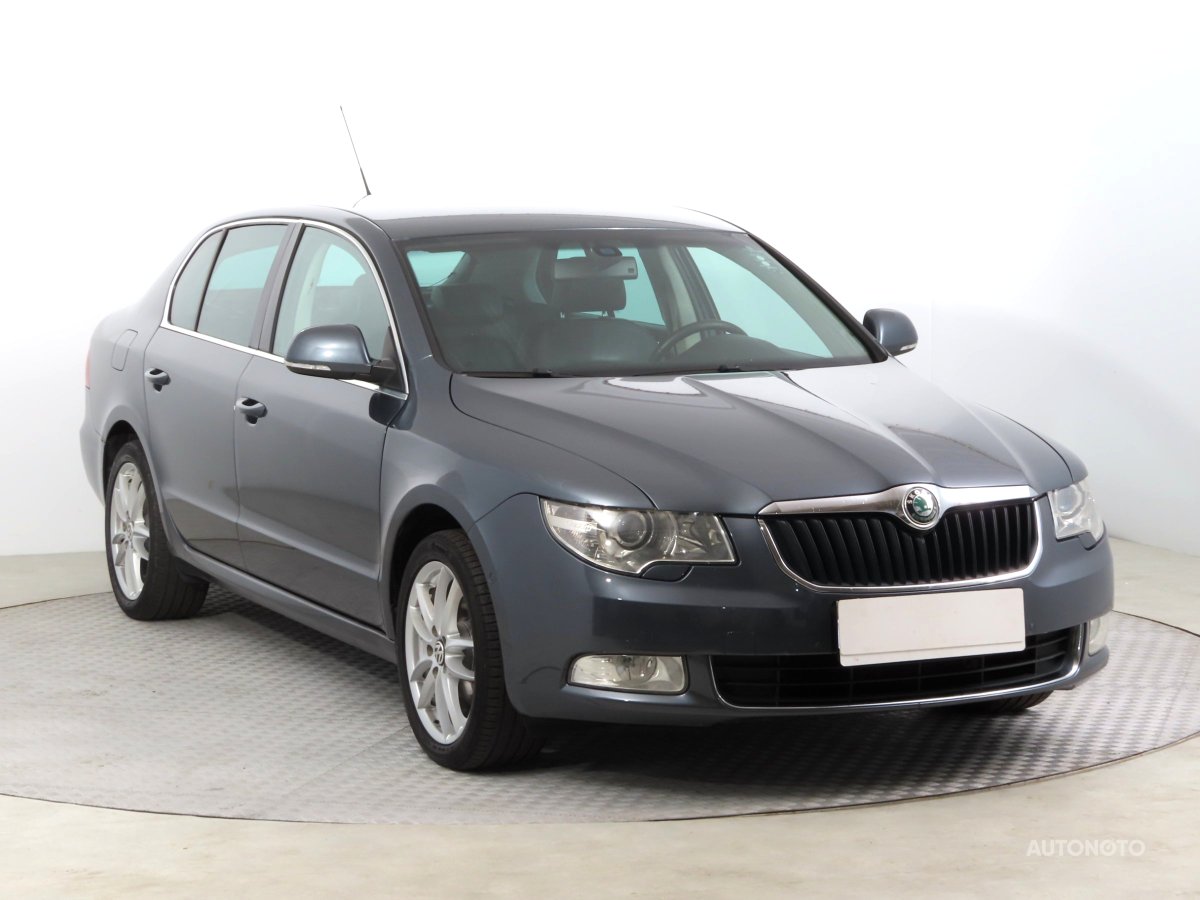 Škoda Superb, 2009 - celkový pohled