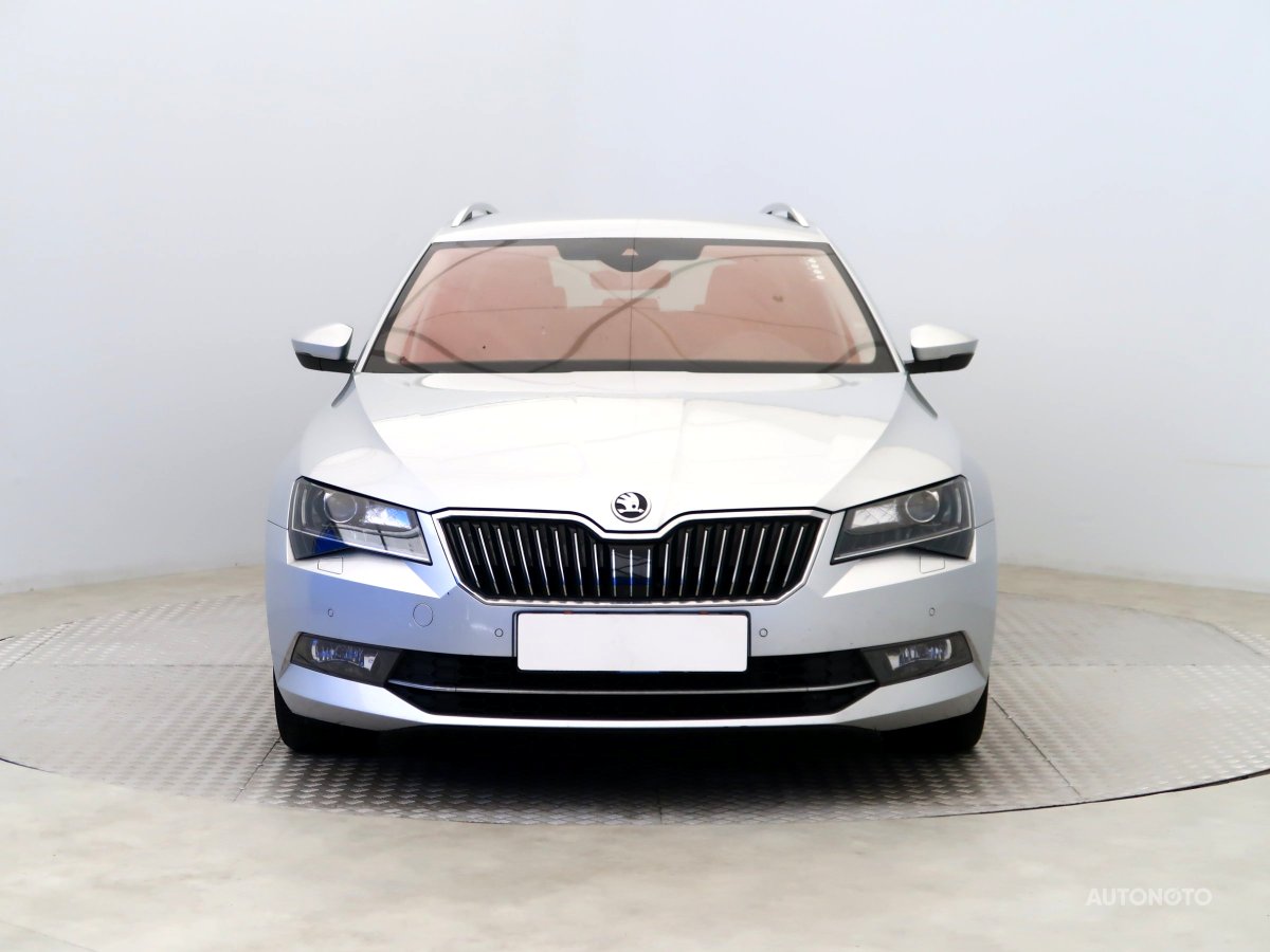 Škoda Superb, 2017 - pohled č. 2