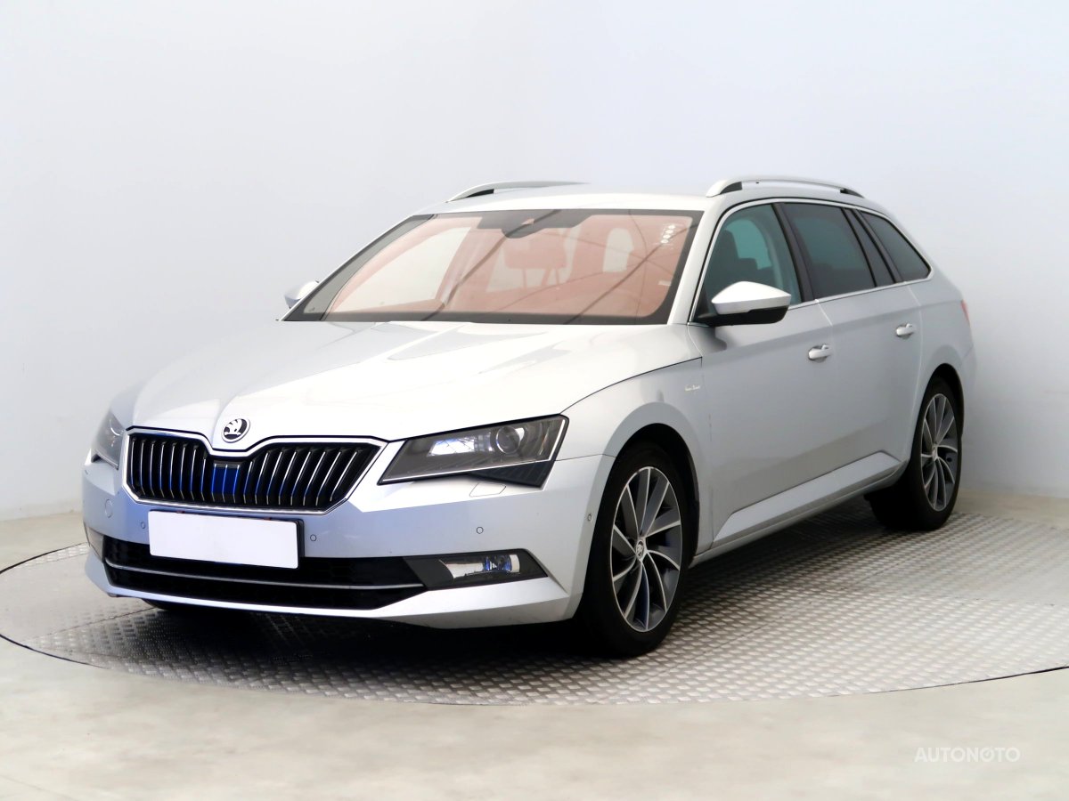 Škoda Superb, 2017 - pohled č. 3