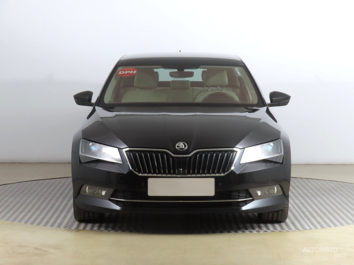 Škoda Superb, 2016 - pohled č. 2