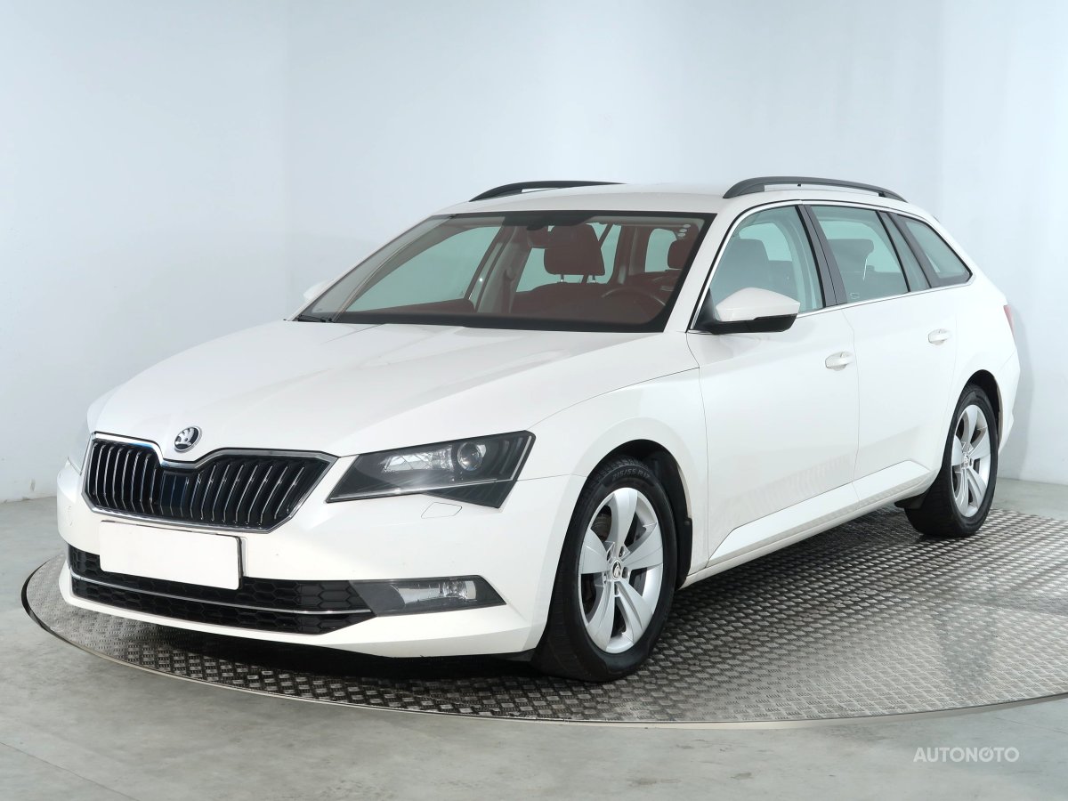 Škoda Superb, 2018 - pohled č. 3