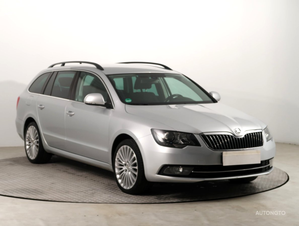 Škoda Superb, 2015 - celkový pohled