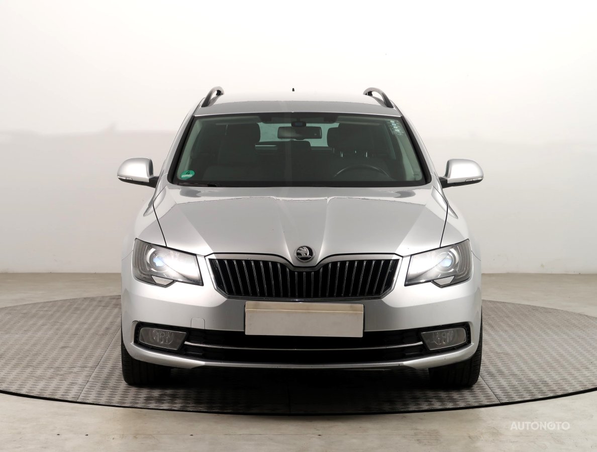 Škoda Superb, 2015 - pohled č. 2