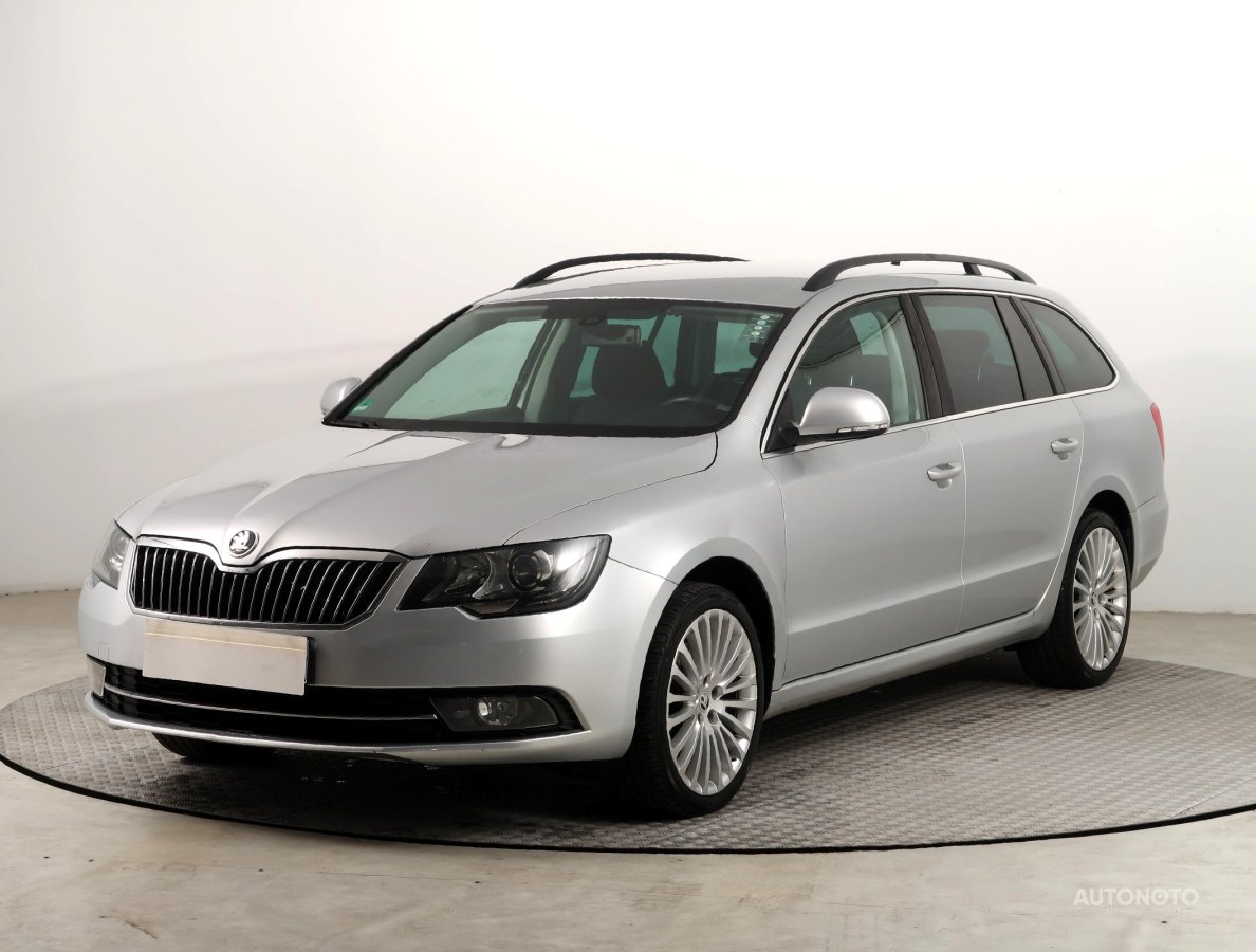 Škoda Superb, 2015 - pohled č. 3