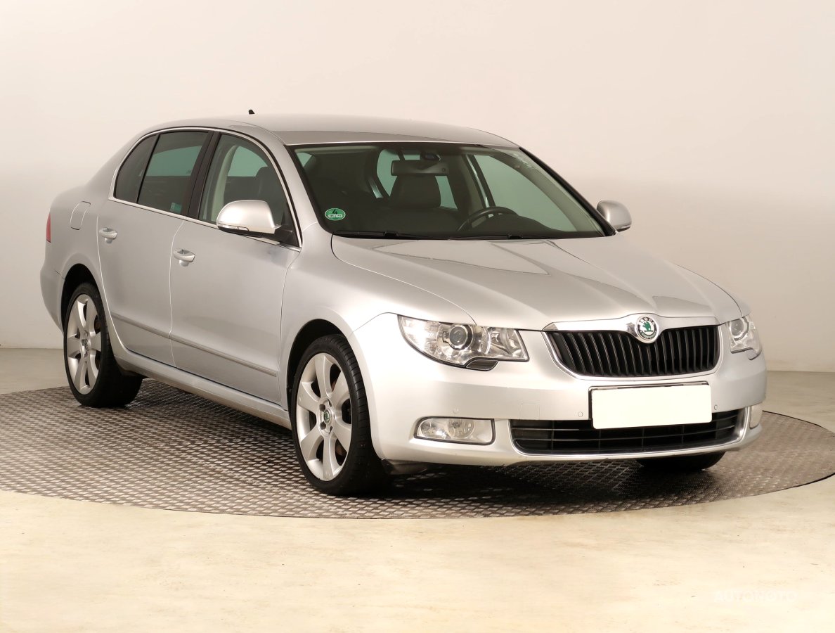 Škoda Superb, 2010 - celkový pohled