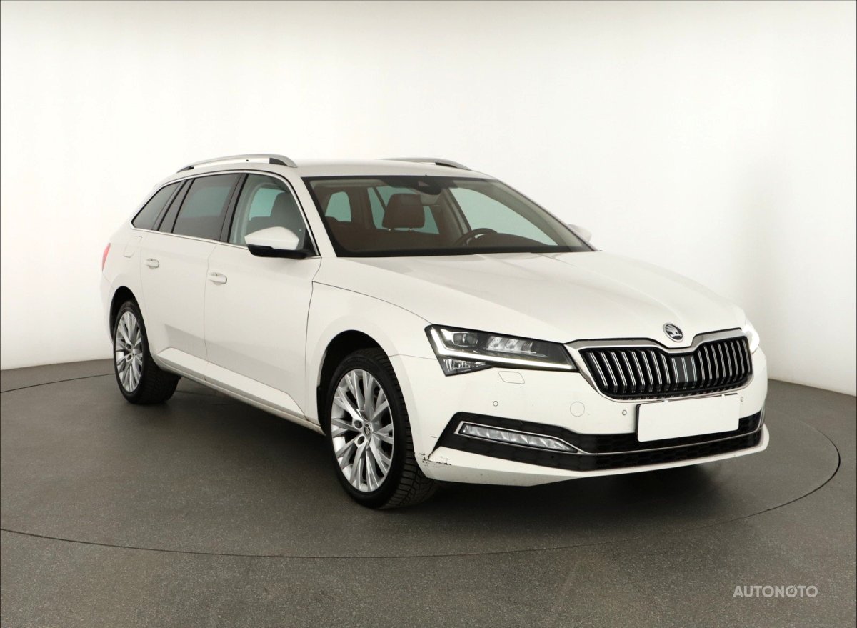 Škoda Superb, 2020 - celkový pohled