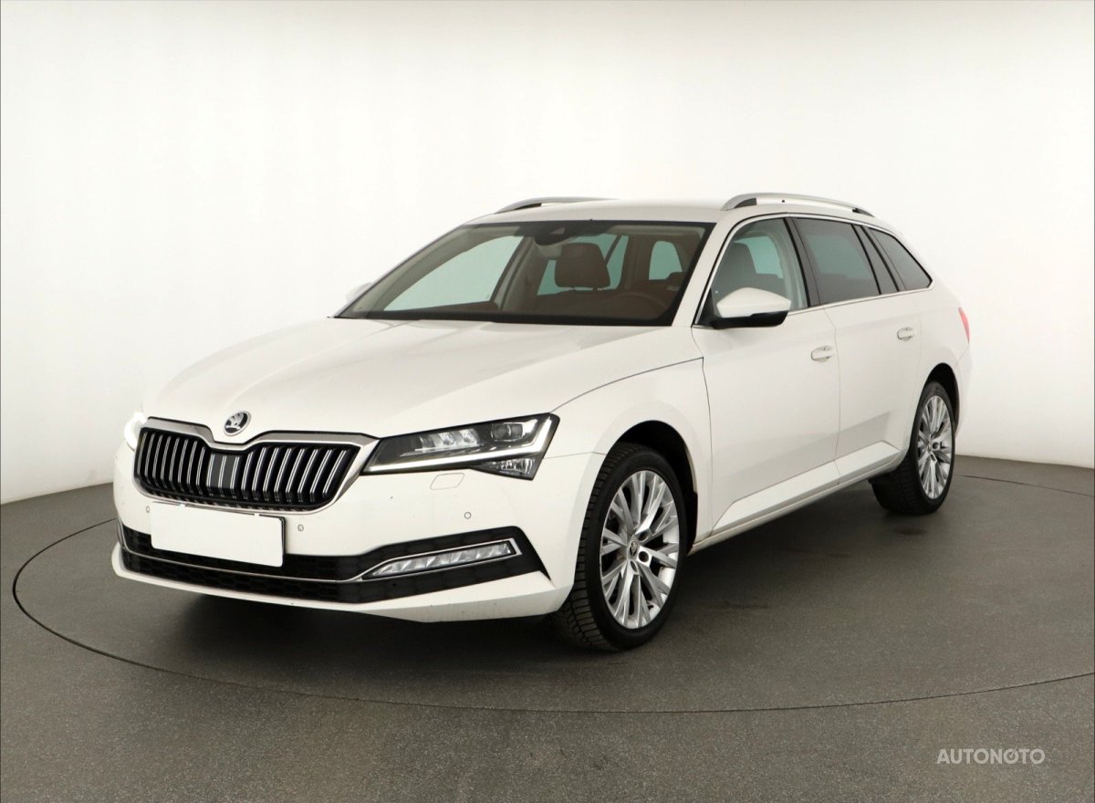 Škoda Superb, 2020 - pohled č. 3