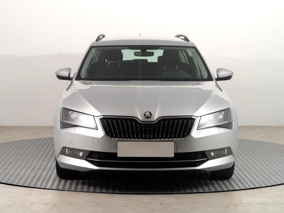 Škoda Superb, 2016 - pohled č. 2