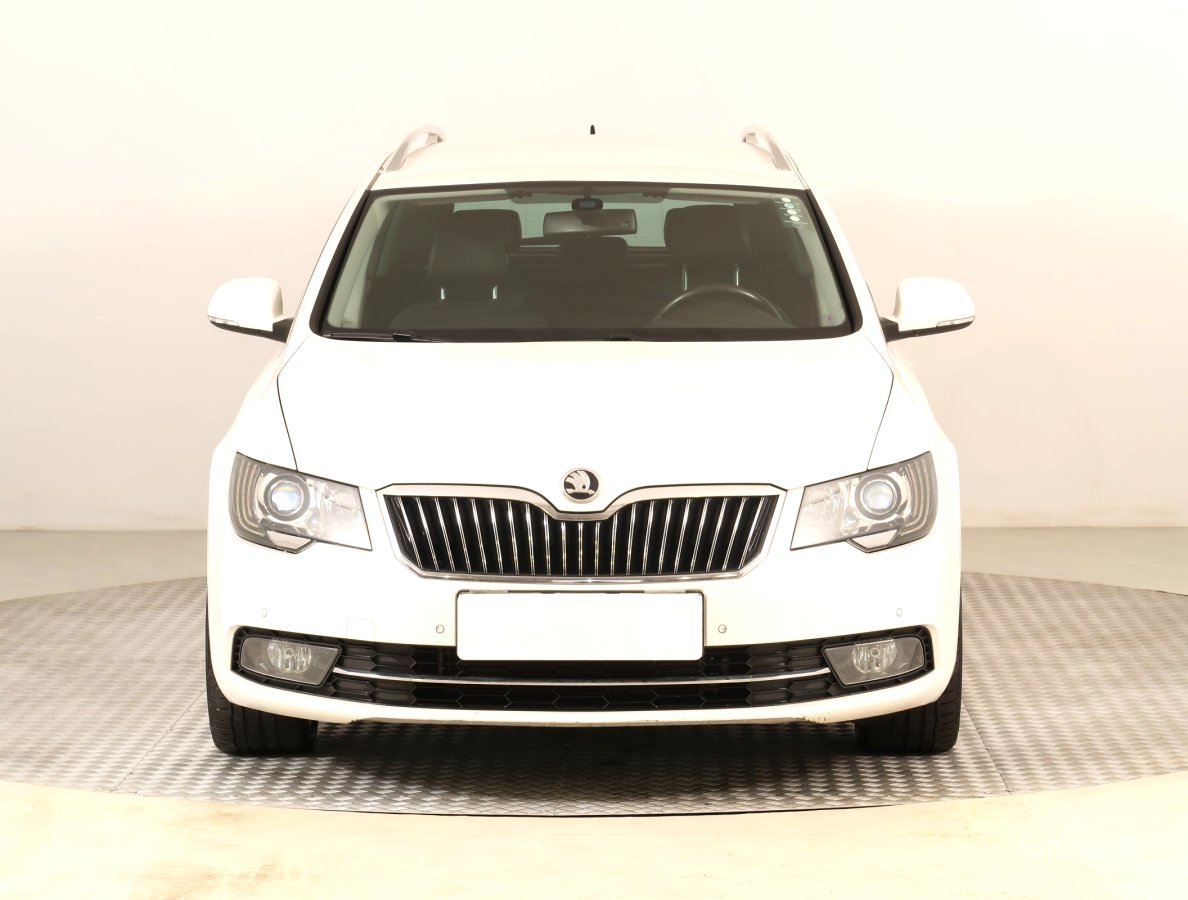 Škoda Superb, 2015 - pohled č. 2