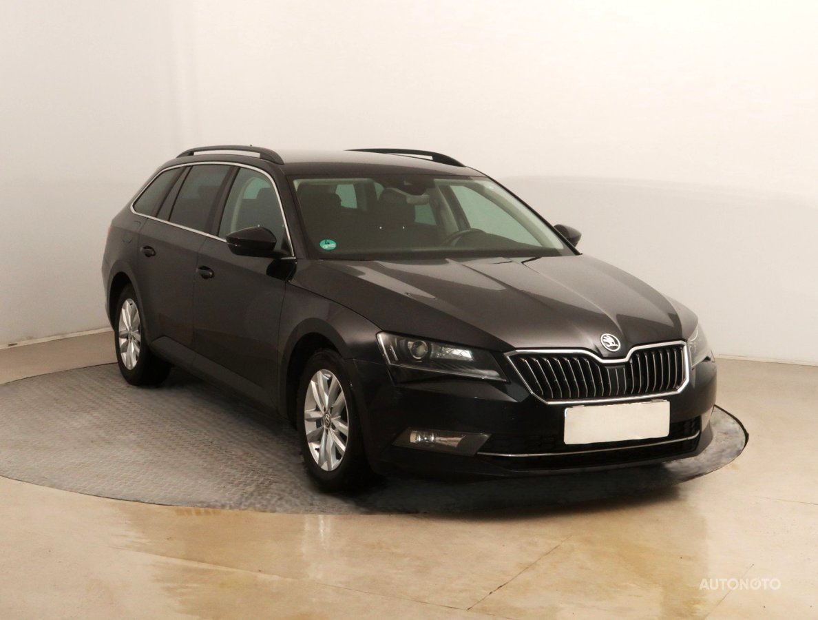 Škoda Superb, 2016 - celkový pohled