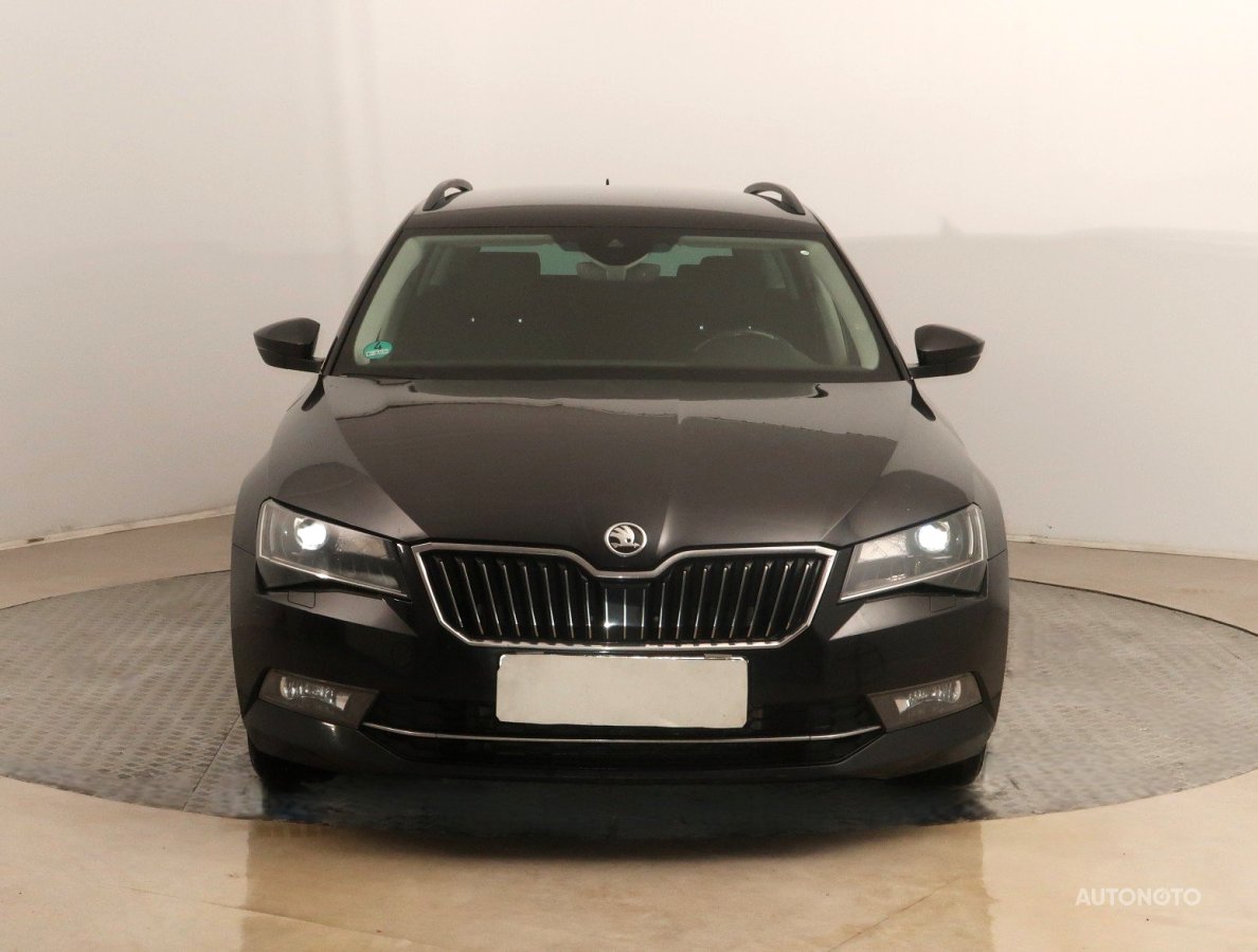 Škoda Superb, 2016 - pohled č. 2