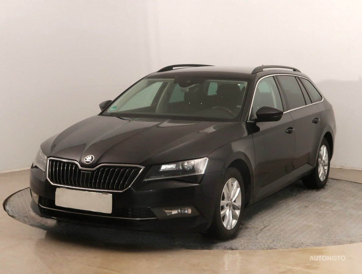 Škoda Superb, 2016 - pohled č. 3