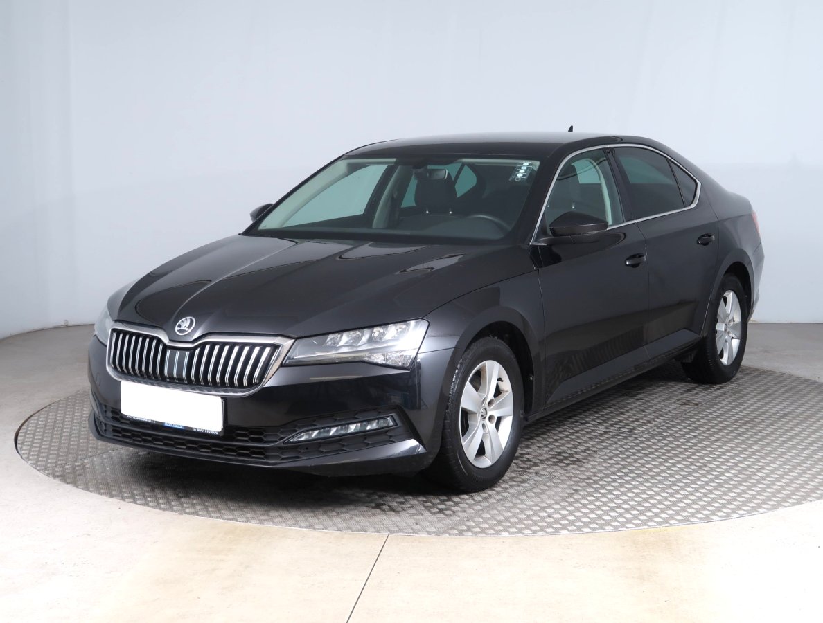 Škoda Superb, 2020 - pohled č. 3