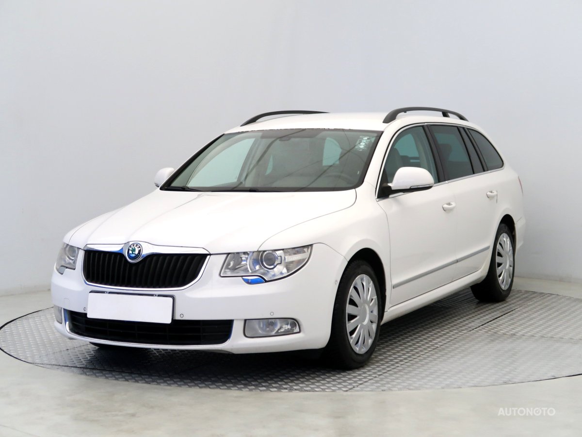 Škoda Superb, 2010 - pohled č. 3