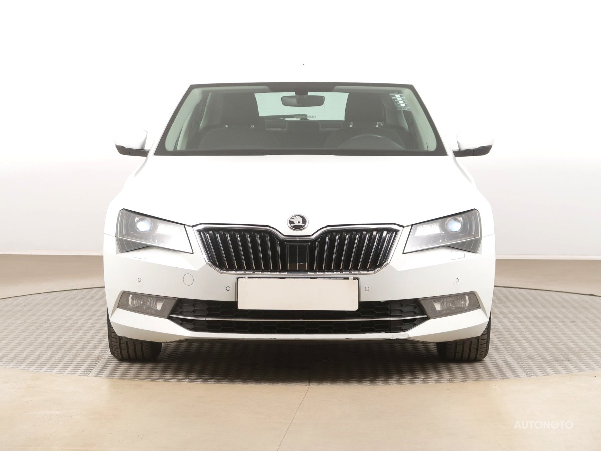 Škoda Superb, 2017 - pohled č. 2