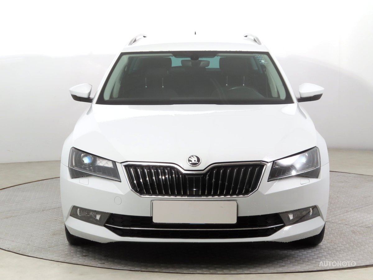 Škoda Superb, 2016 - pohled č. 2
