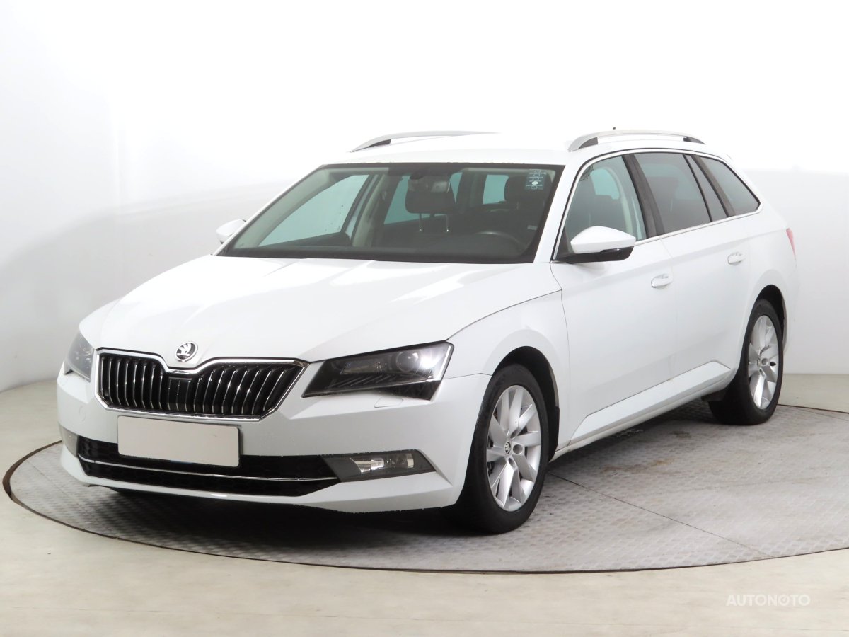 Škoda Superb, 2016 - pohled č. 3