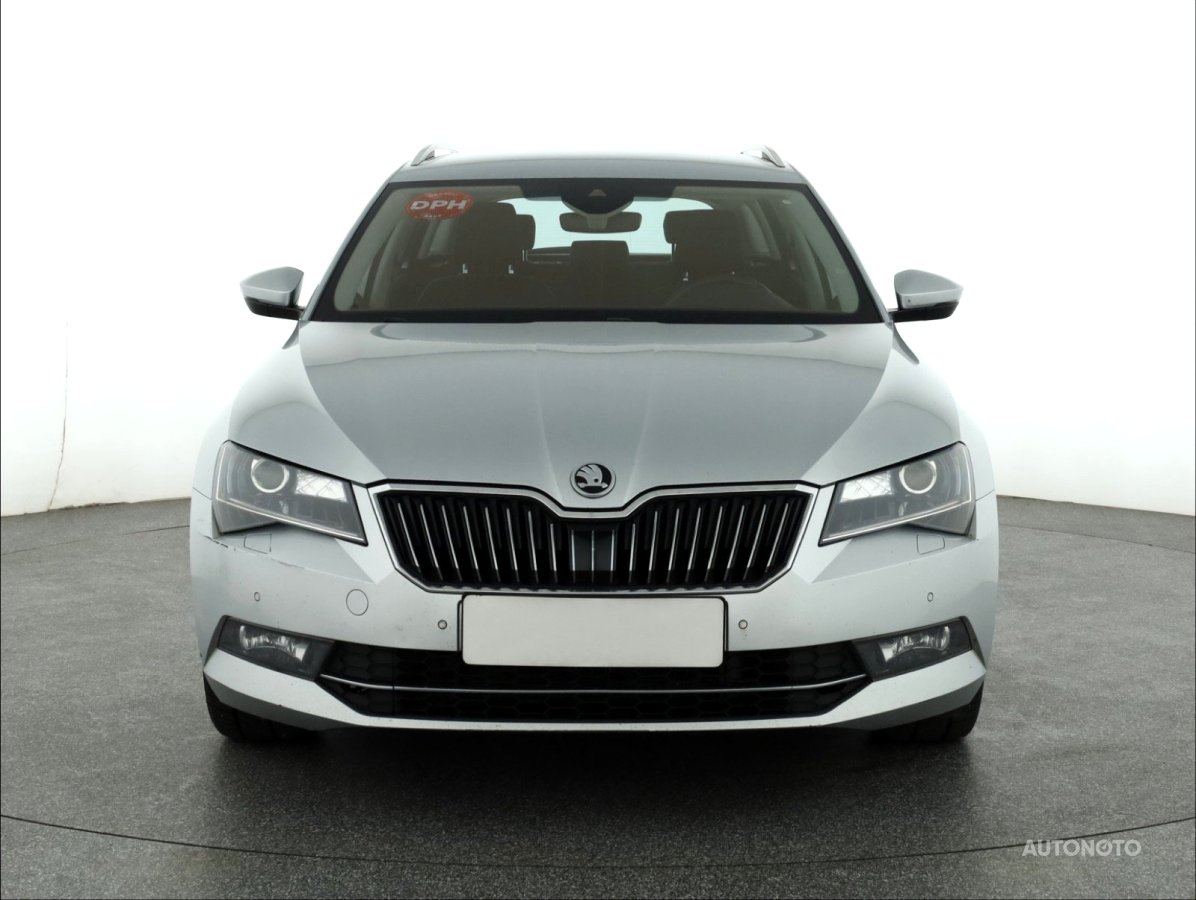 Škoda Superb, 2017 - pohled č. 2