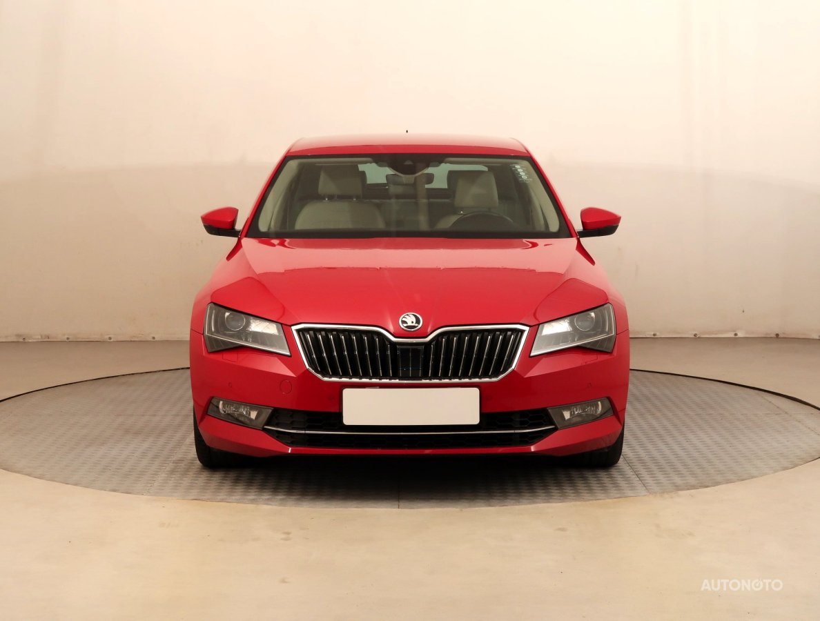 Škoda Superb, 2019 - pohled č. 2