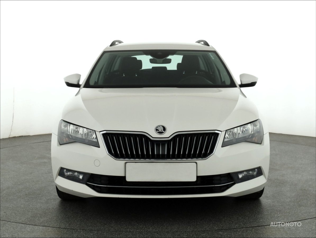 Škoda Superb, 2016 - pohled č. 2