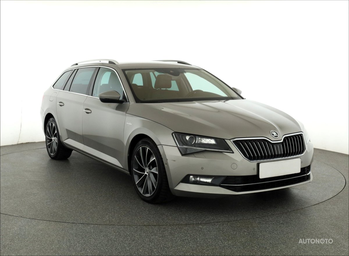 Škoda Superb, 2016 - celkový pohled