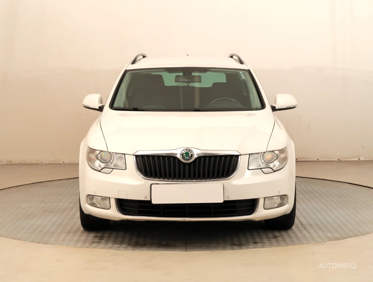 Škoda Superb, 2010 - pohled č. 2