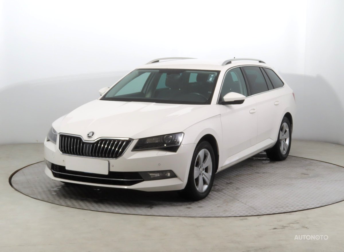 Škoda Superb, 2017 - pohled č. 3