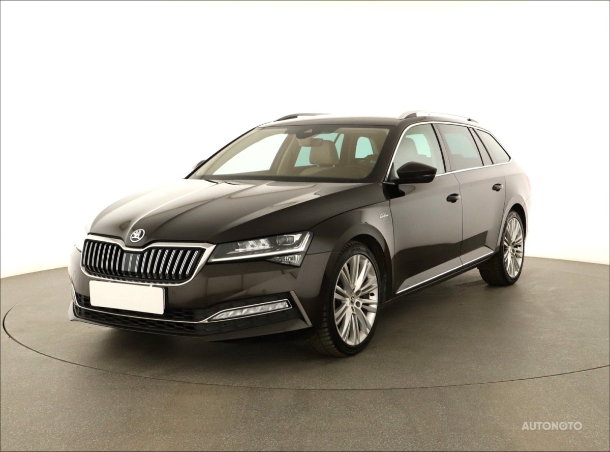 Škoda Superb, 2020 - pohled č. 3