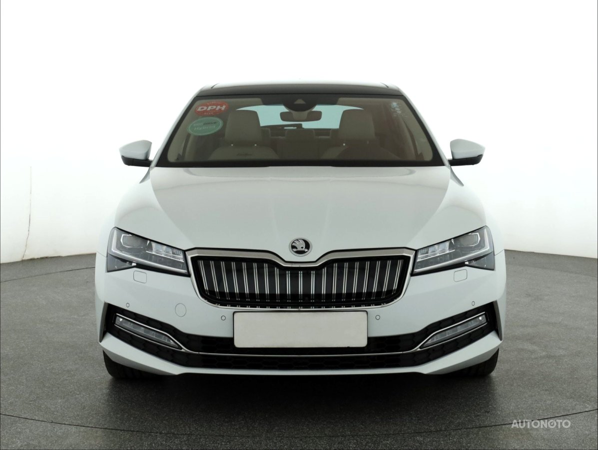 Škoda Superb, 2020 - pohled č. 2