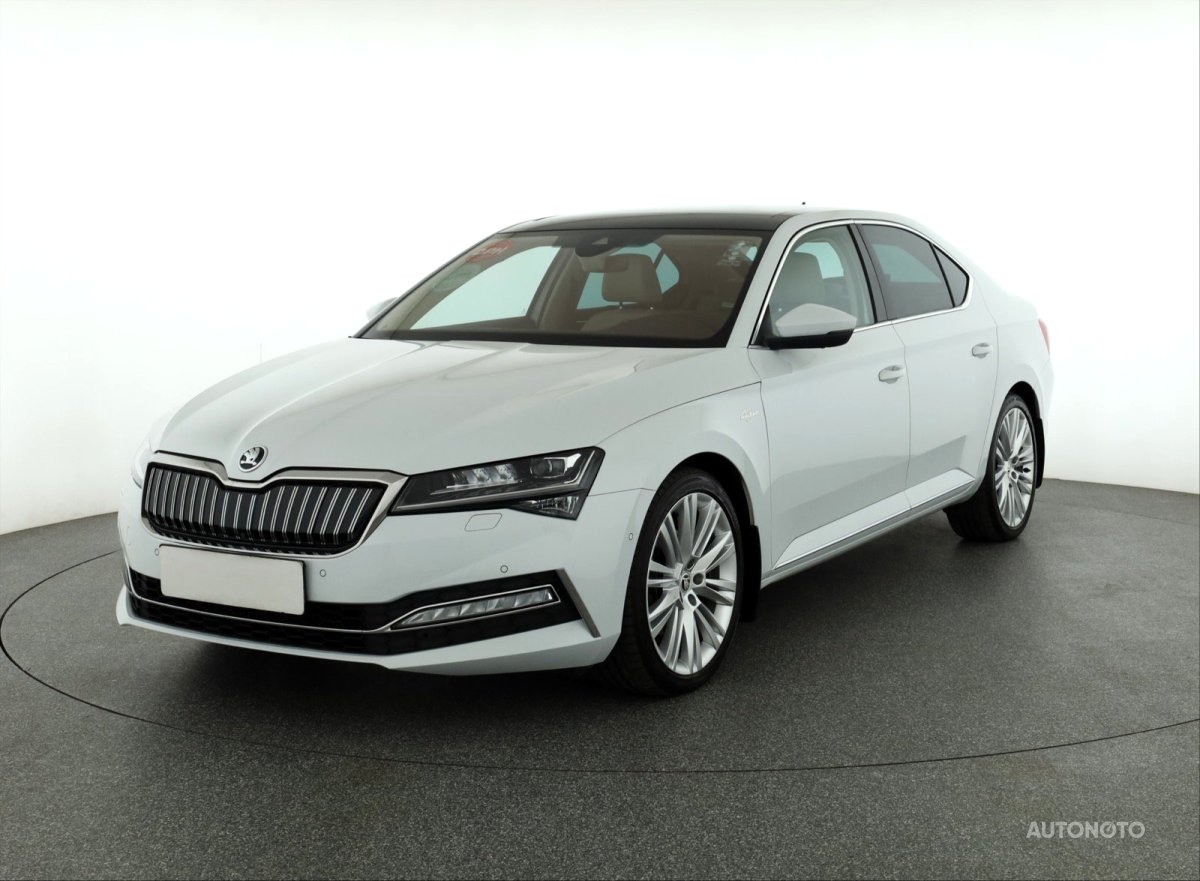 Škoda Superb, 2020 - pohled č. 3