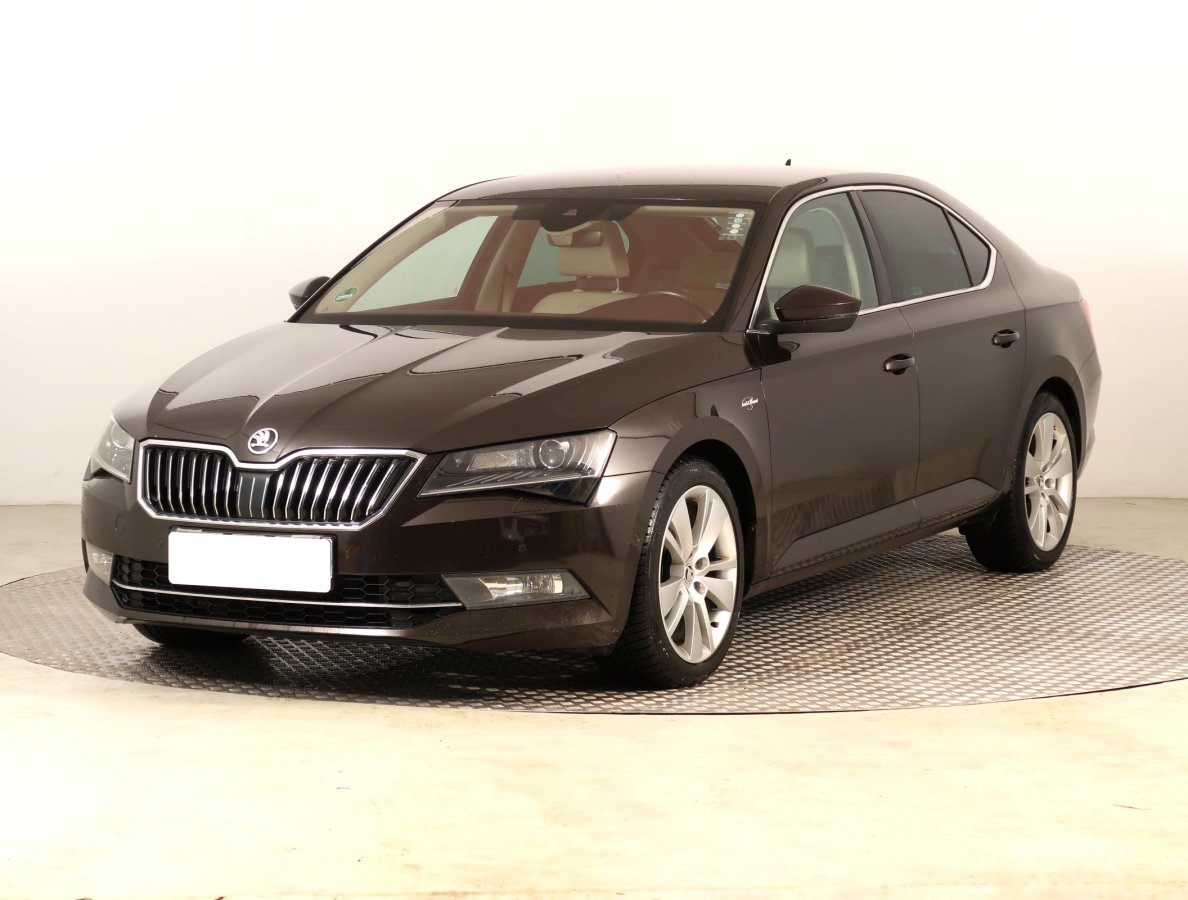 Škoda Superb, 2017 - pohled č. 3