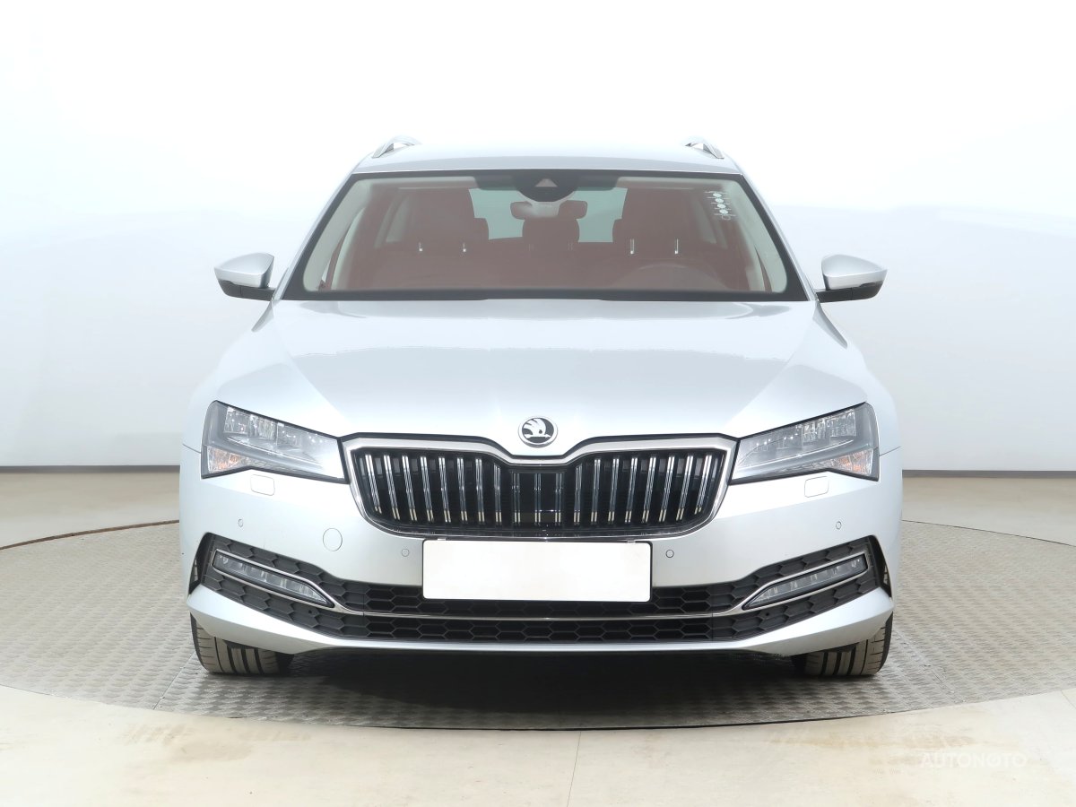 Škoda Superb, 2020 - pohled č. 2