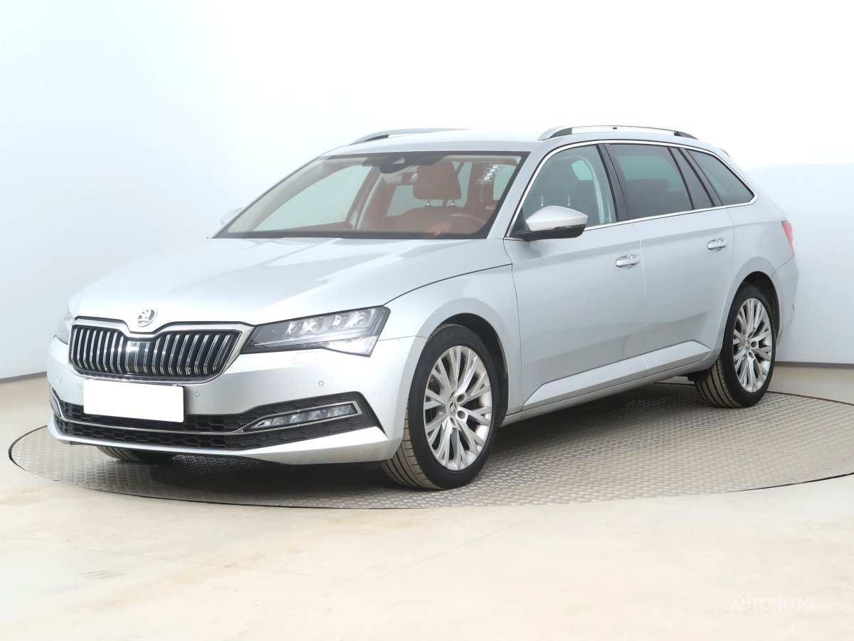 Škoda Superb, 2020 - pohled č. 3
