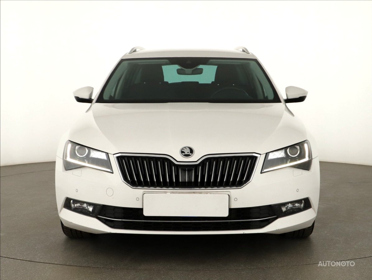Škoda Superb, 2019 - pohled č. 2