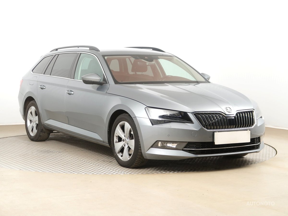 Škoda Superb, 2018 - pohled č. 1