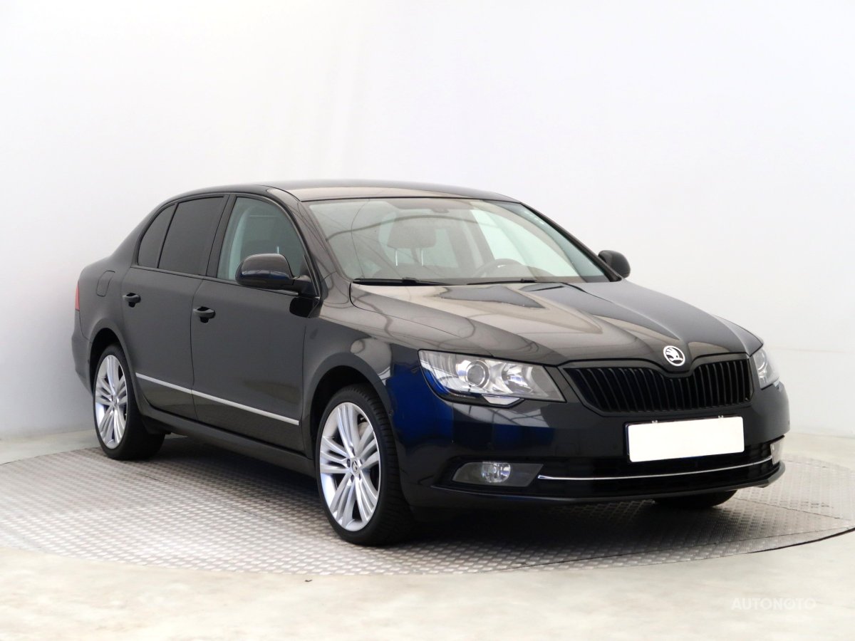 Škoda Superb, 2014 - celkový pohled