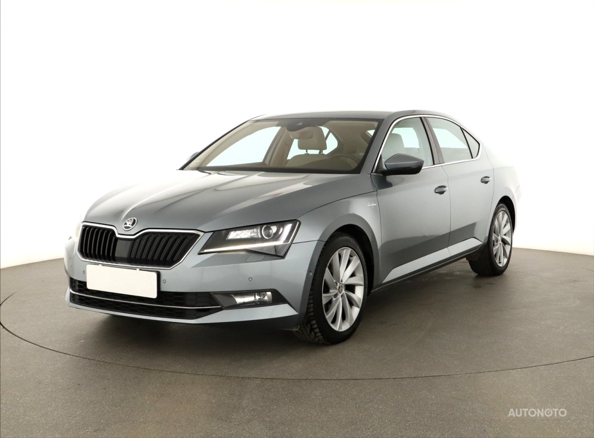 Škoda Superb, 2017 - pohled č. 3