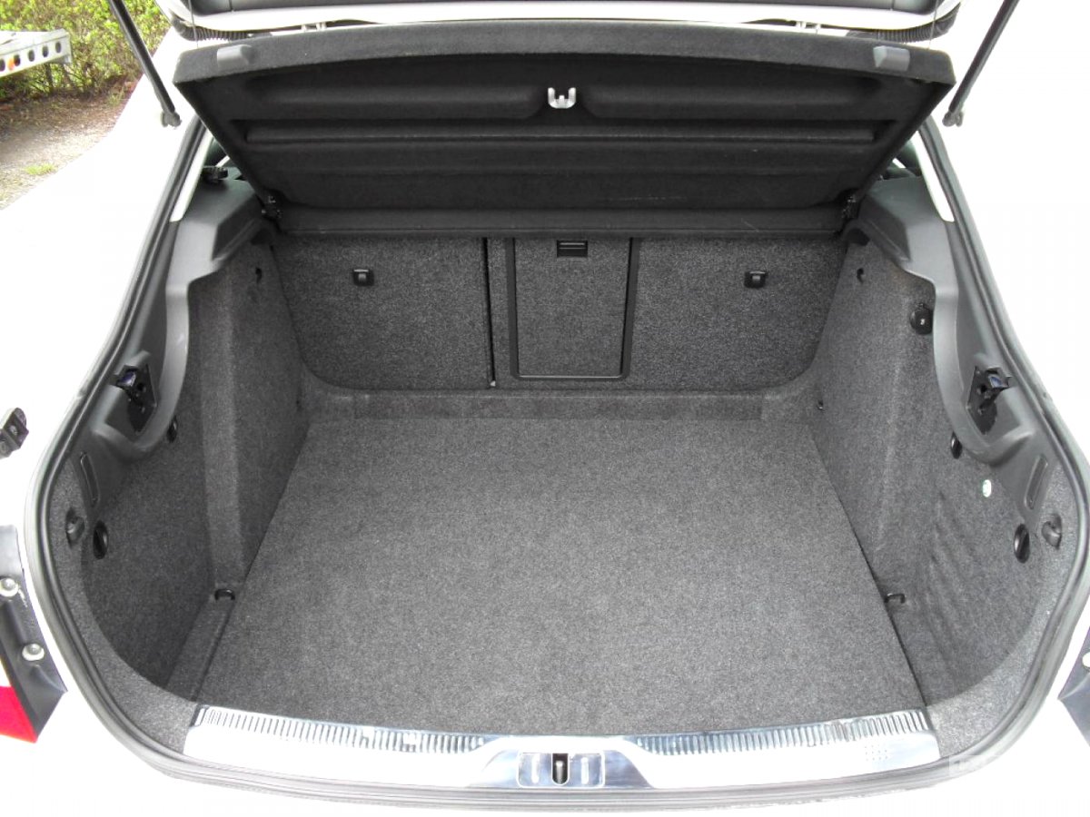 Škoda Superb, 2010 - pohled č. 14