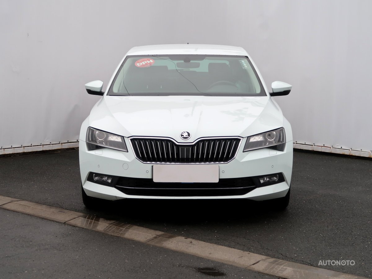 Škoda Superb, 2017 - pohled č. 2