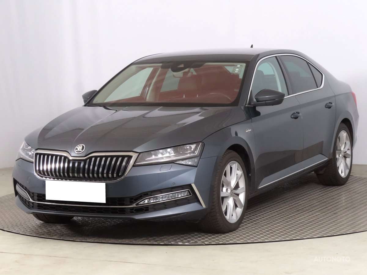 Škoda Superb, 2022 - pohled č. 3