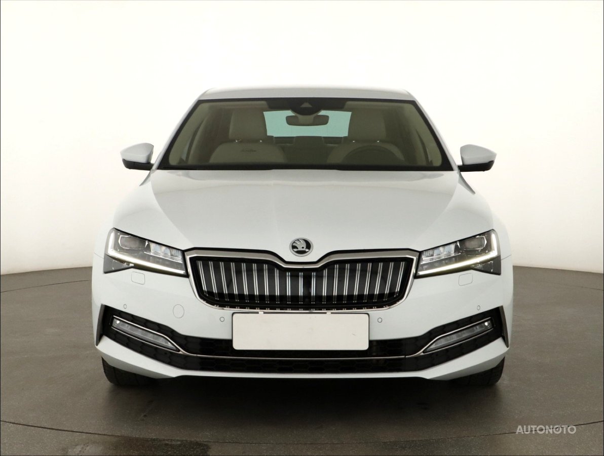 Škoda Superb, 2020 - pohled č. 2
