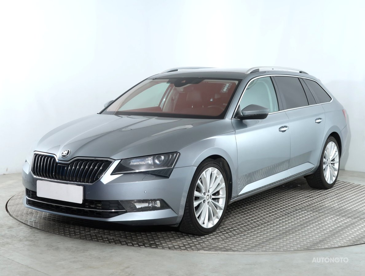 Škoda Superb, 2017 - pohled č. 3