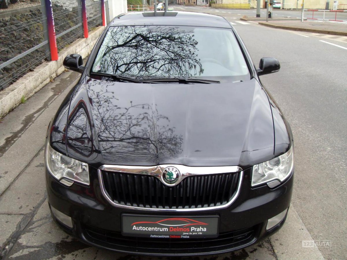 Škoda Superb, 2011 - pohled č. 3