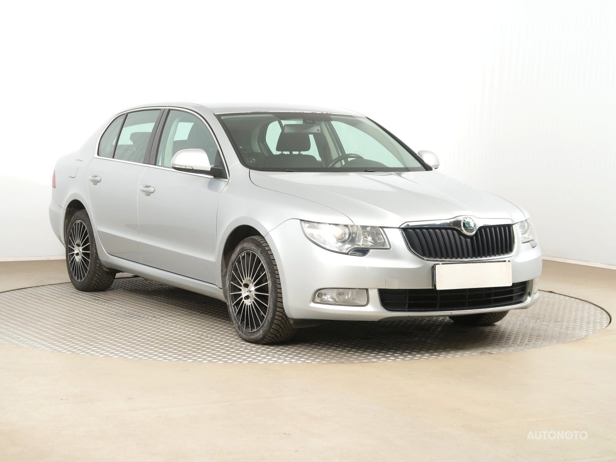 Škoda Superb, 2011 - celkový pohled