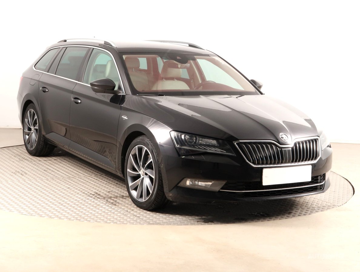 Škoda Superb, 2017 - celkový pohled