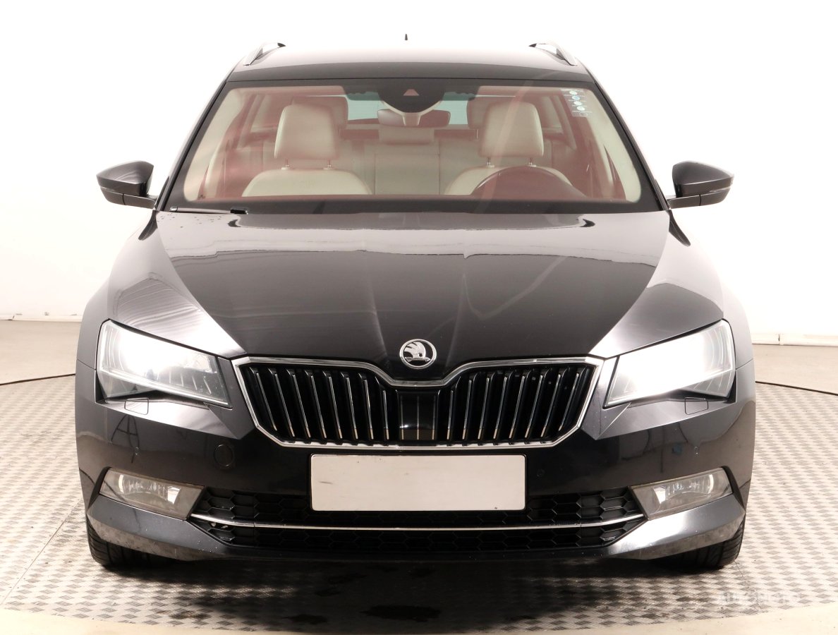 Škoda Superb, 2017 - pohled č. 2